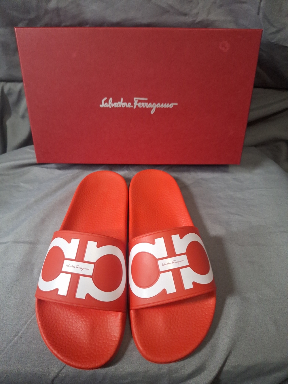 Slides/Sandals